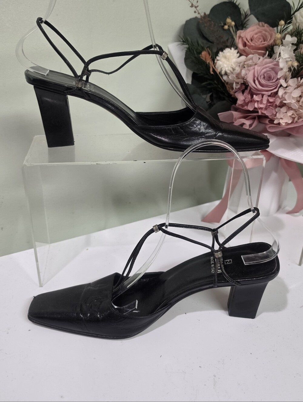 Fendi Black Leather T-Strap Block Heels Vintage Excellent. 6M See ⬇️ - Picture 7 of 9